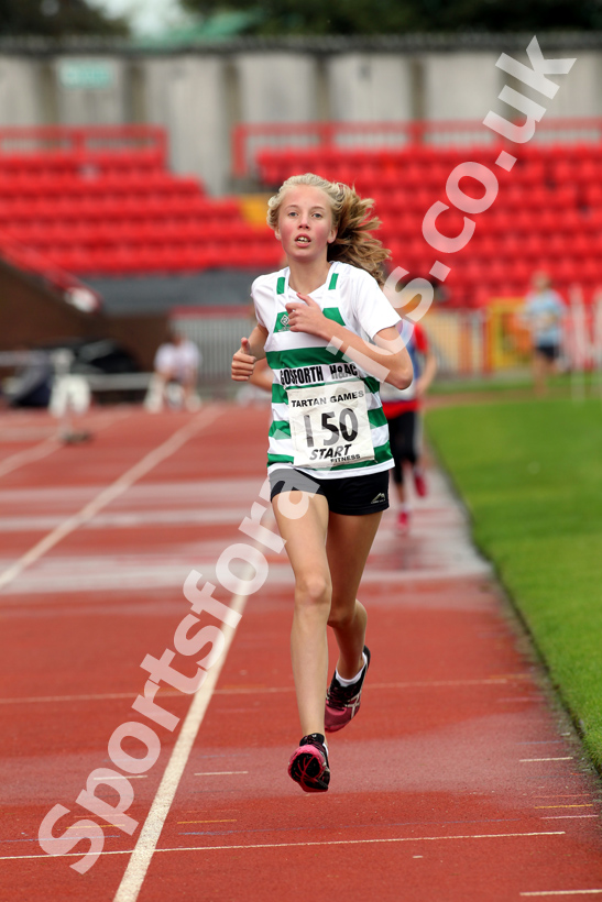 Helen Blades (Gosforth Harriers), Under-13s 1500 metres, Gateshead Tartan Games